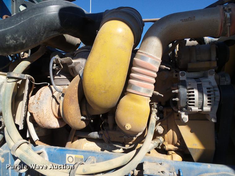 image for item DF2854 2006 Peterbilt 379 semi truck