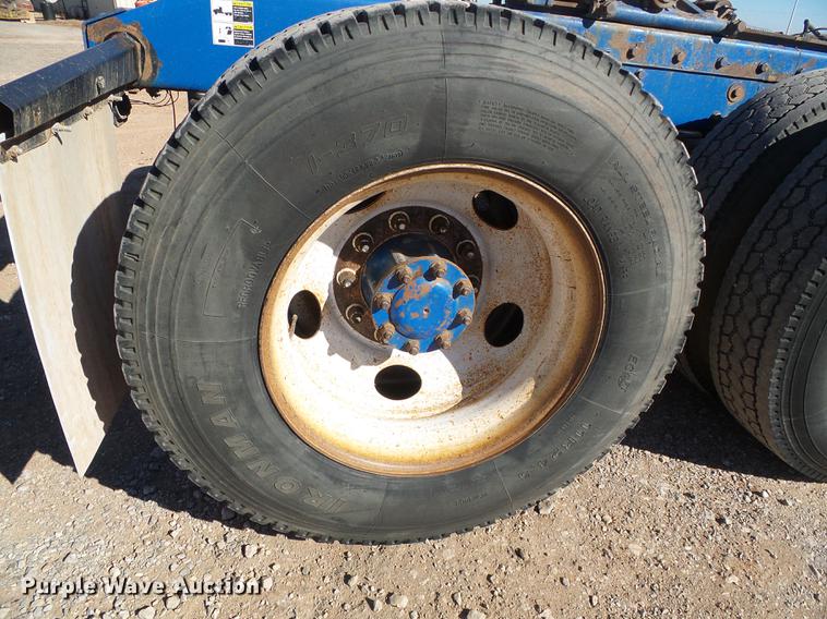 image for item DF2854 2006 Peterbilt 379 semi truck