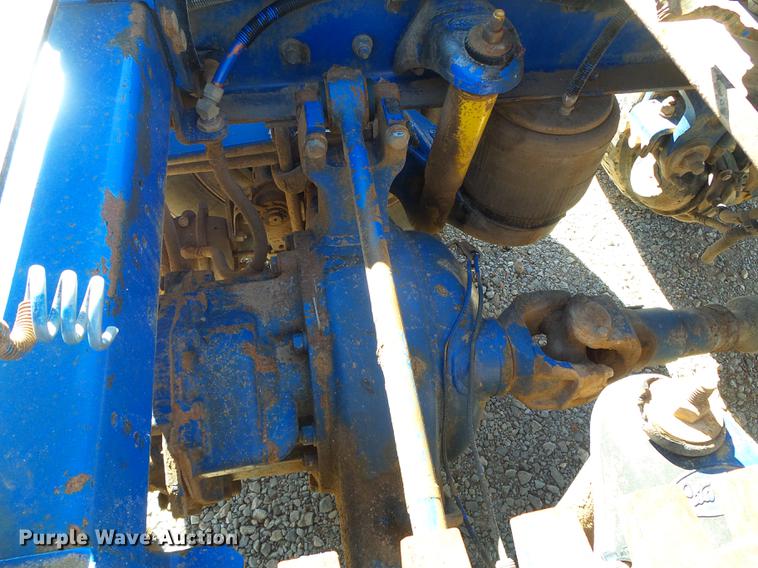 image for item DF2856 2005 Peterbilt 379 semi truck