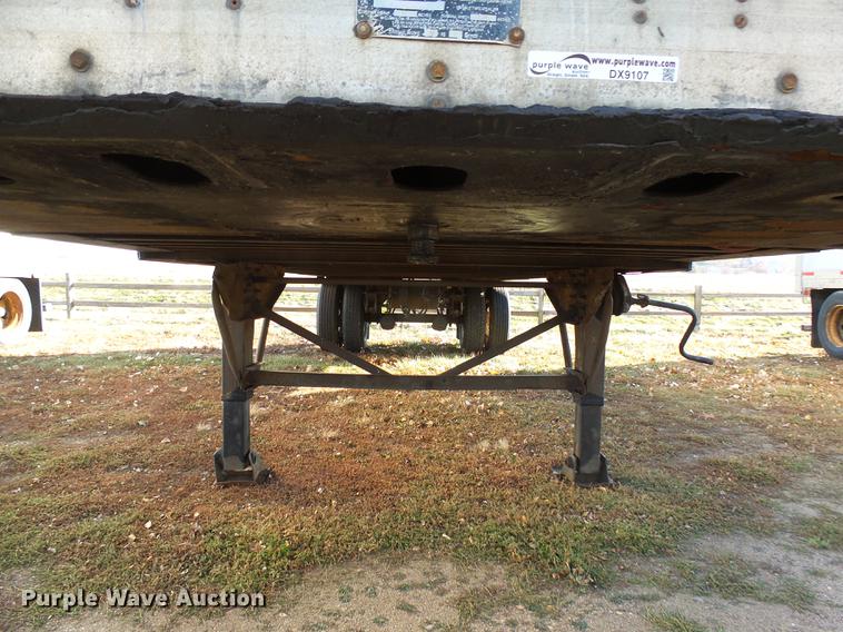 image for item DX9107 2002 Trailmobile dry van trailer