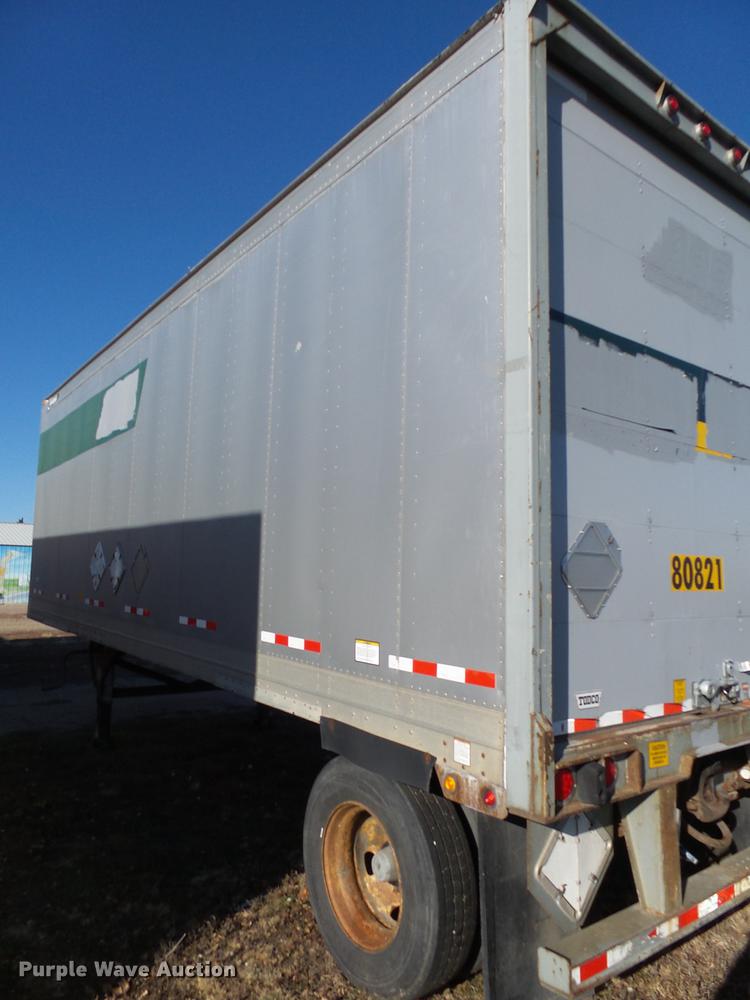 image for item DX9109 2004 Great Dane dry van trailer