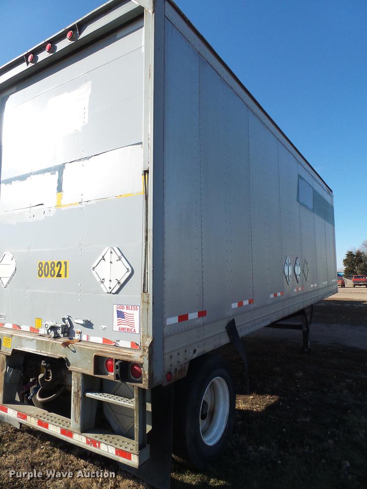image for item DX9109 2004 Great Dane dry van trailer