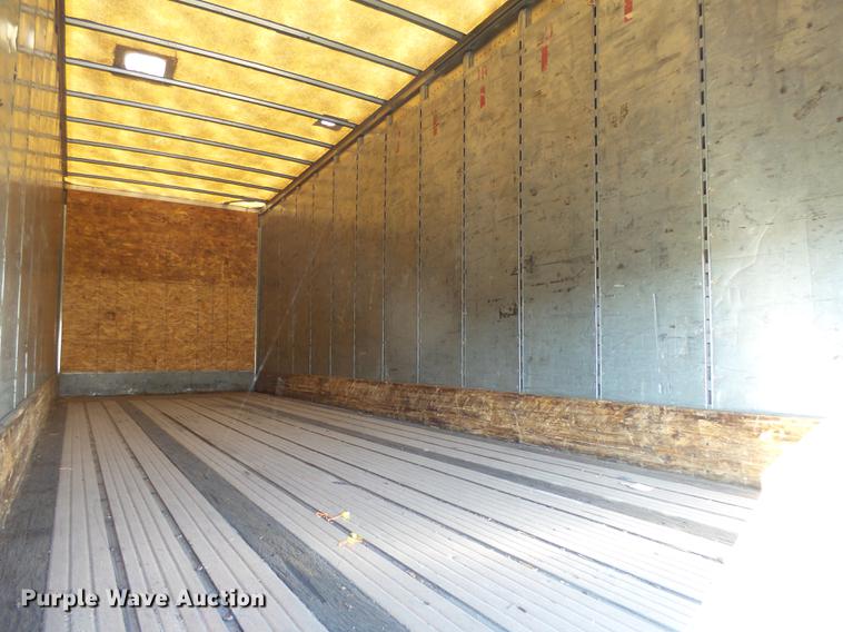 image for item DX9109 2004 Great Dane dry van trailer