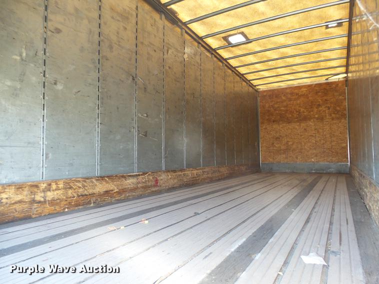 image for item DX9109 2004 Great Dane dry van trailer