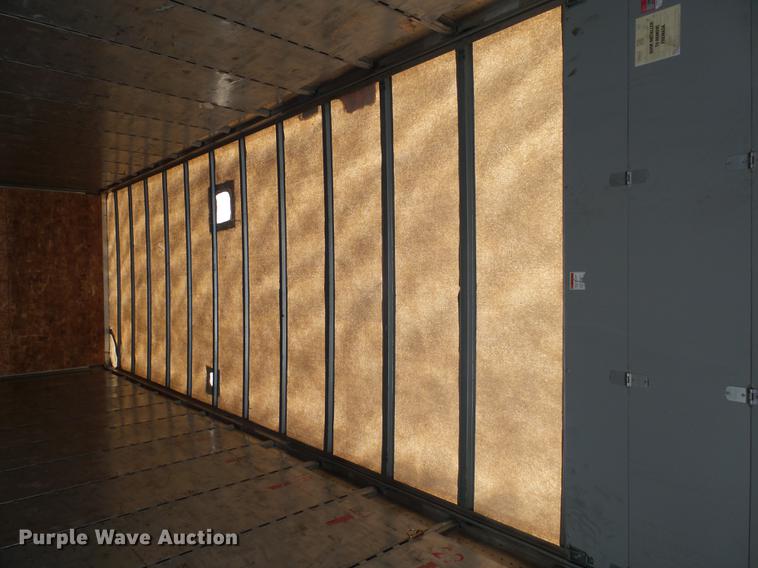 image for item DX9109 2004 Great Dane dry van trailer