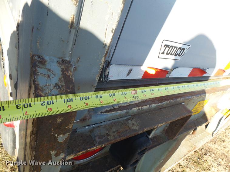 image for item DX9109 2004 Great Dane dry van trailer