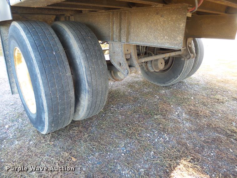 image for item DX9145 2004 Great Dane dry van trailer