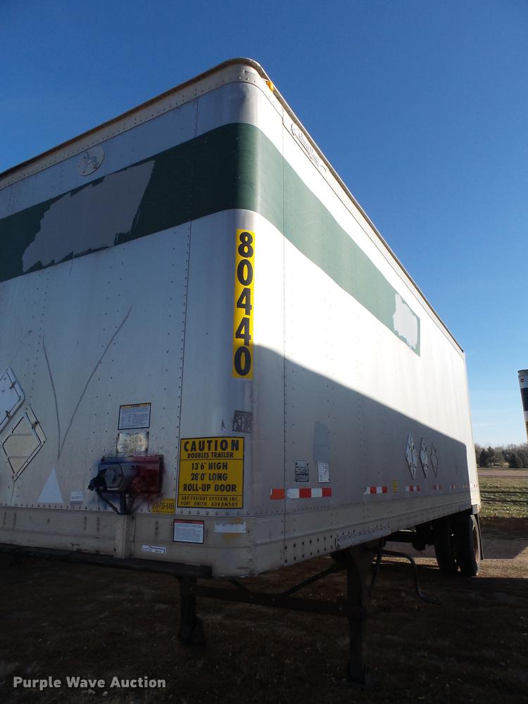 image for item DX9146 2004 Great Dane dry van trailer