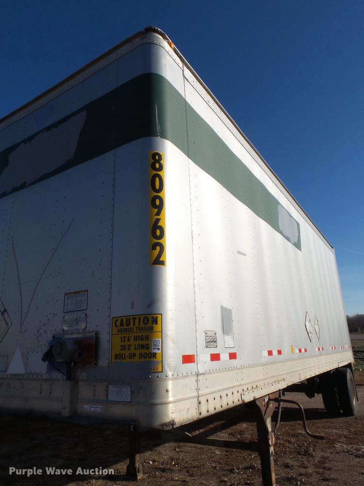 image for item DX9147 2004 Great Dane dry van trailer