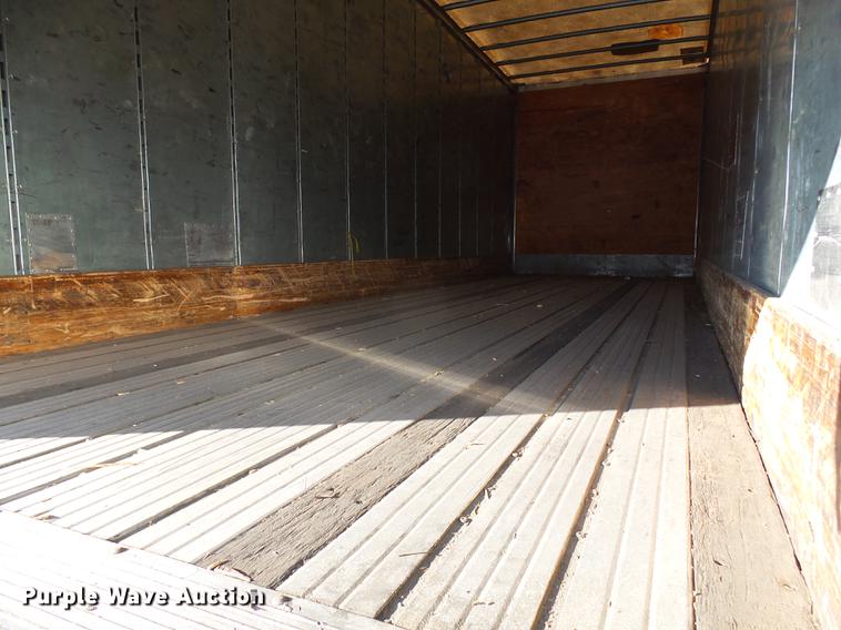 image for item DX9147 2004 Great Dane dry van trailer