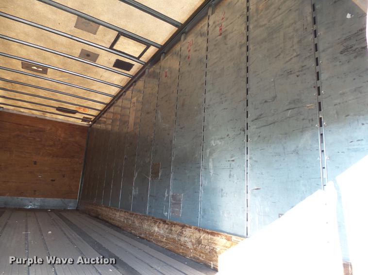 image for item DX9147 2004 Great Dane dry van trailer