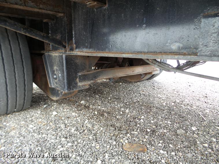 image for item DX9721 2000 Jet drop deck trailer