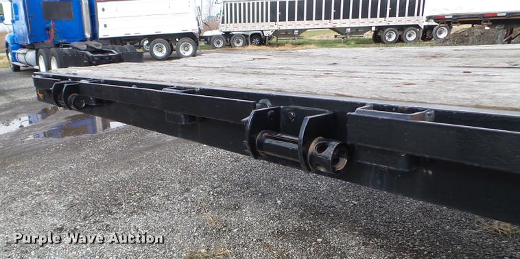 image for item DX9721 2000 Jet drop deck trailer