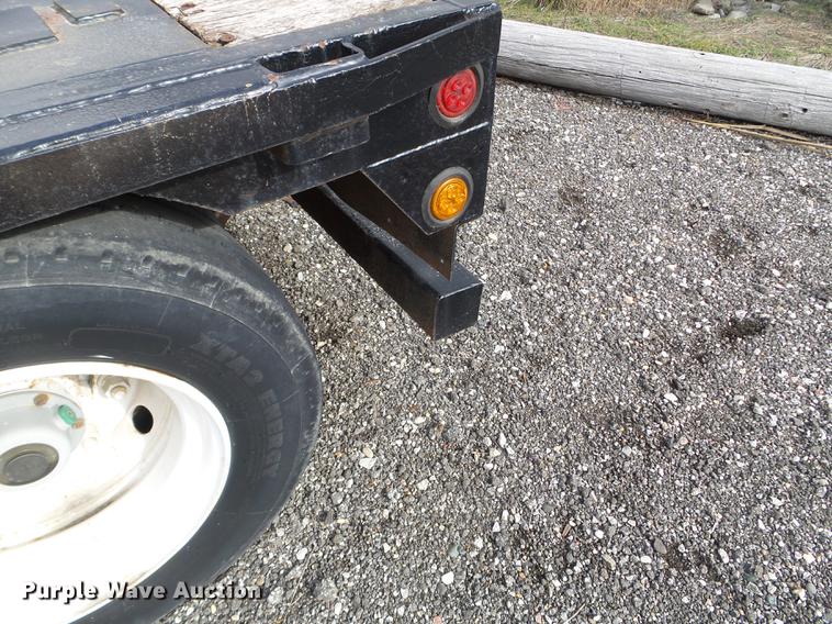 image for item DX9721 2000 Jet drop deck trailer