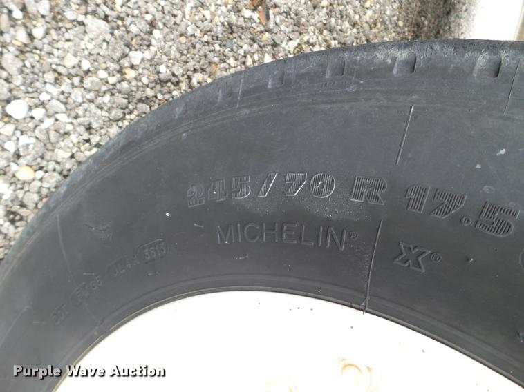 image for item DX9721 2000 Jet drop deck trailer