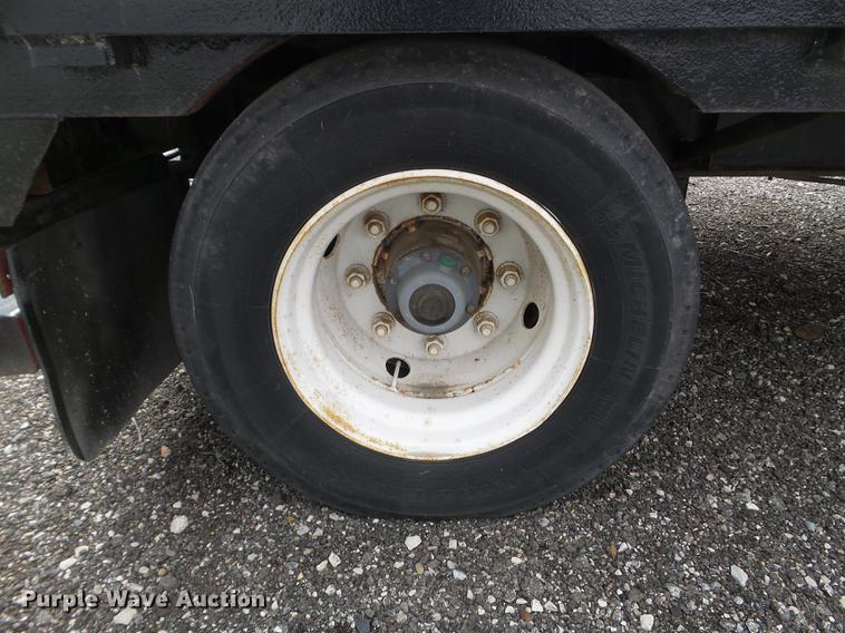 image for item DX9721 2000 Jet drop deck trailer