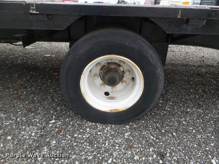 image for item DX9721 2000 Jet drop deck trailer