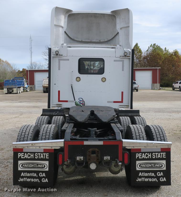 image for item EA9251 2000 Kenworth T800 semi truck