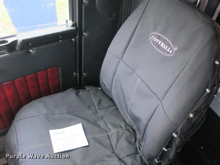 image for item EA9251 2000 Kenworth T800 semi truck