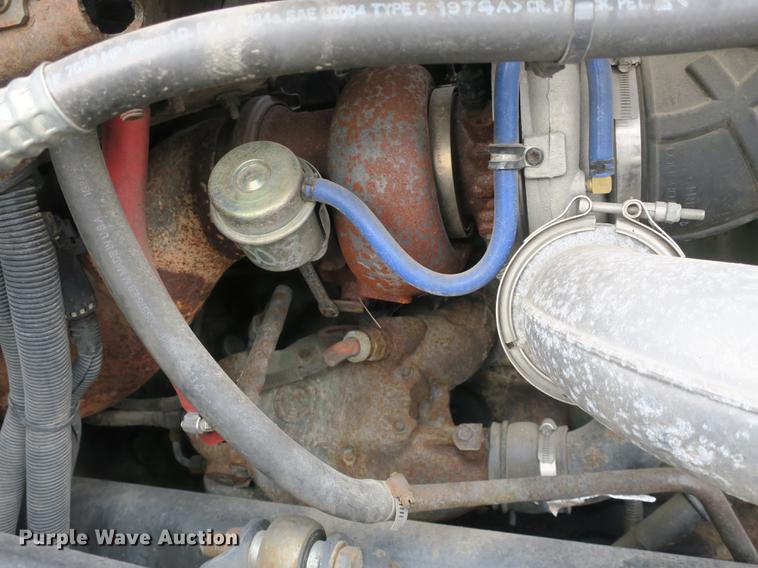 image for item EA9254 2002 Freightliner Columbia semi truck