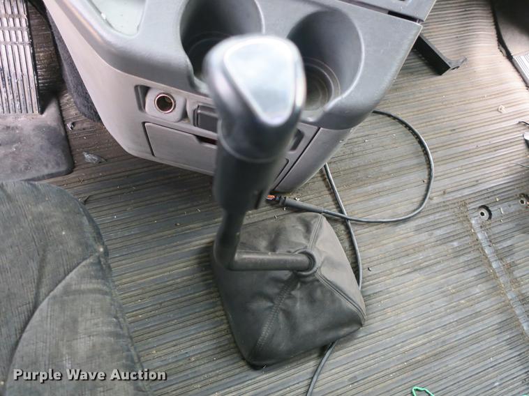 image for item EA9254 2002 Freightliner Columbia semi truck