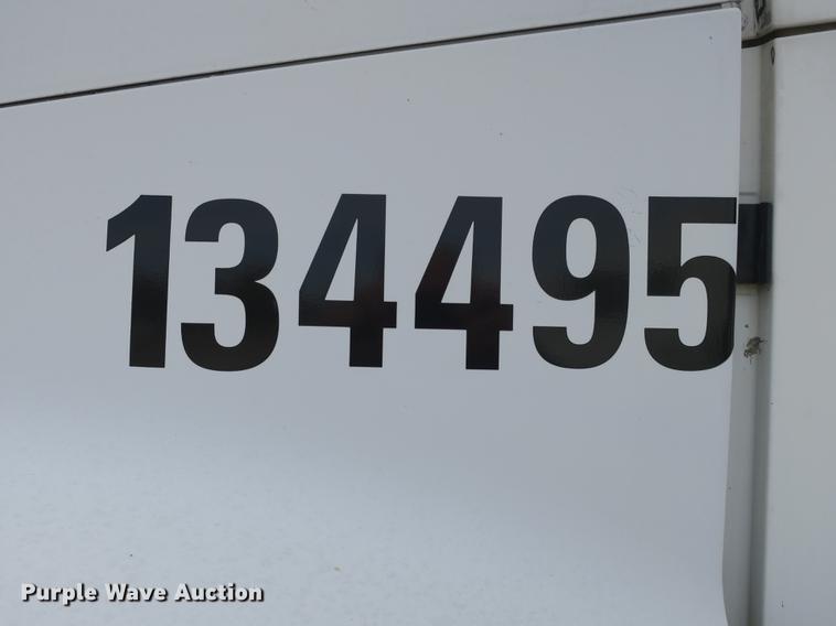 image for item EA9254 2002 Freightliner Columbia semi truck