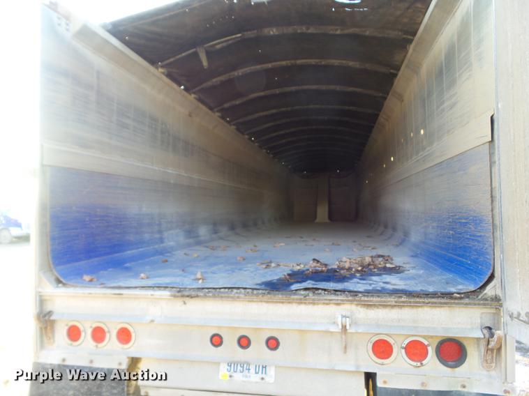 image for item EM9020 2008 East end dump trailer