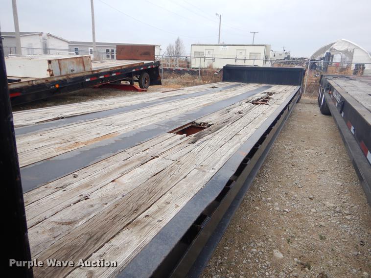 image for item ER9256 1980 Hercules drop deck trailer
