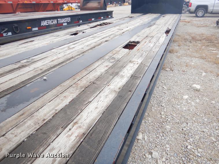 image for item ER9256 1980 Hercules drop deck trailer