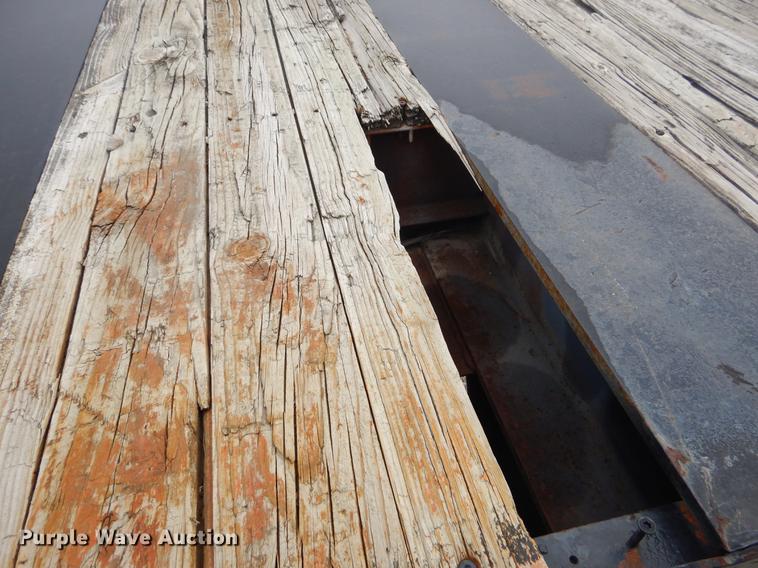 image for item ER9256 1980 Hercules drop deck trailer