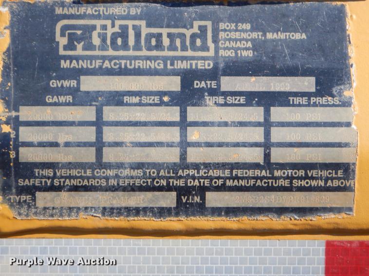 image for item EW9669 1993 Midland bottom dump trailer