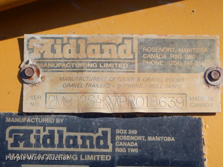 image for item EW9669 1993 Midland bottom dump trailer