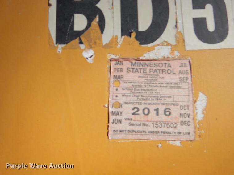 image for item EW9669 1993 Midland bottom dump trailer