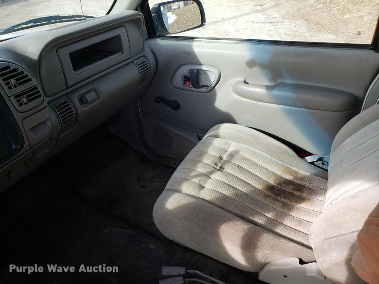 image for item AV9400 1997 Chevrolet 2500 Ext. Cab utility bed pickup truck