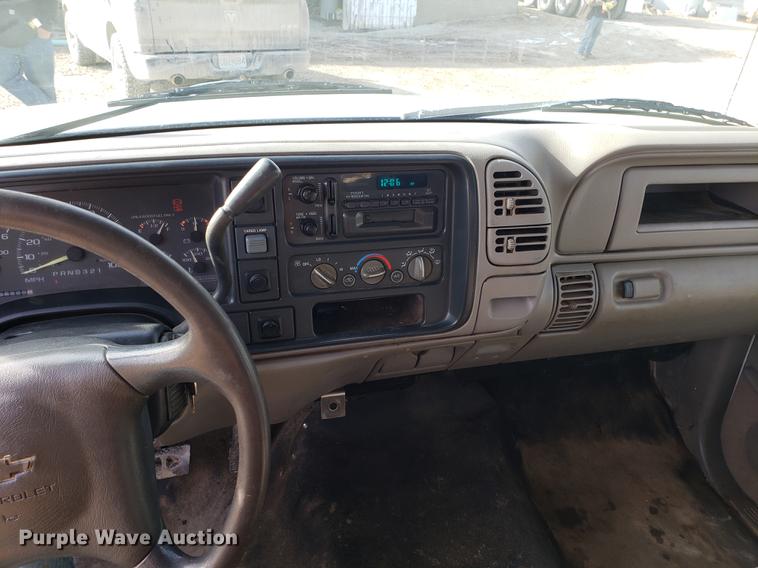 image for item AV9400 1997 Chevrolet 2500 Ext. Cab utility bed pickup truck