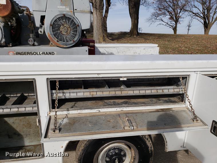 image for item AV9400 1997 Chevrolet 2500 Ext. Cab utility bed pickup truck