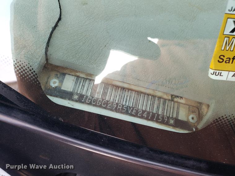 image for item AV9400 1997 Chevrolet 2500 Ext. Cab utility bed pickup truck