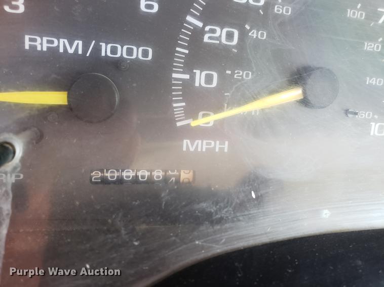 image for item AV9428 1997 Chevrolet 3500 flatbed pickup truck with crane