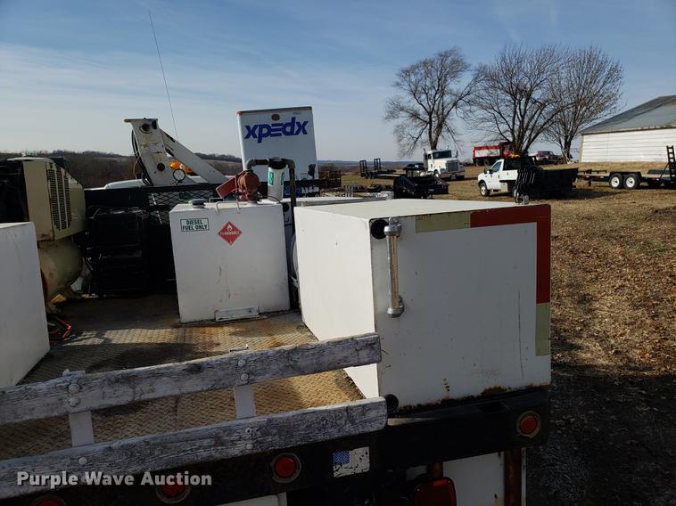 image for item AV9428 1997 Chevrolet 3500 flatbed pickup truck with crane