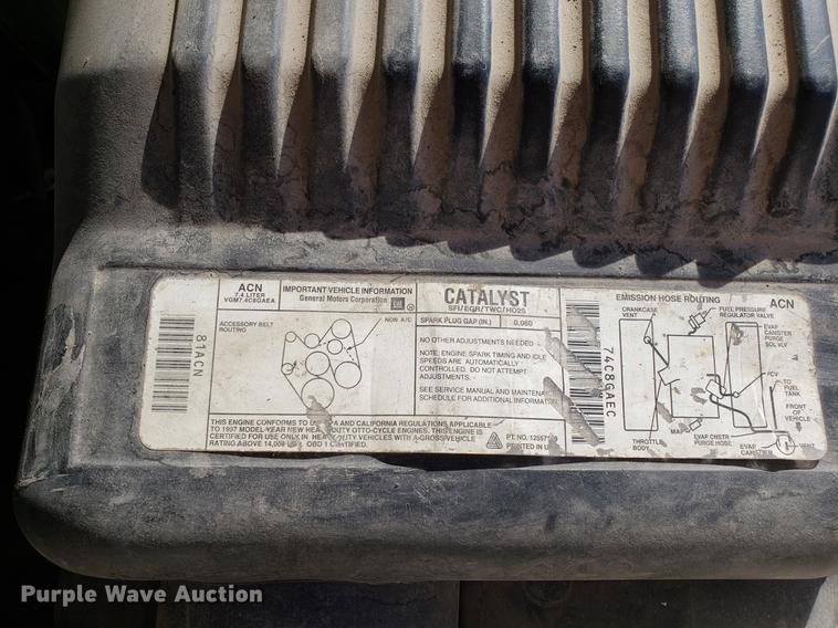 image for item AV9428 1997 Chevrolet 3500 flatbed pickup truck with crane