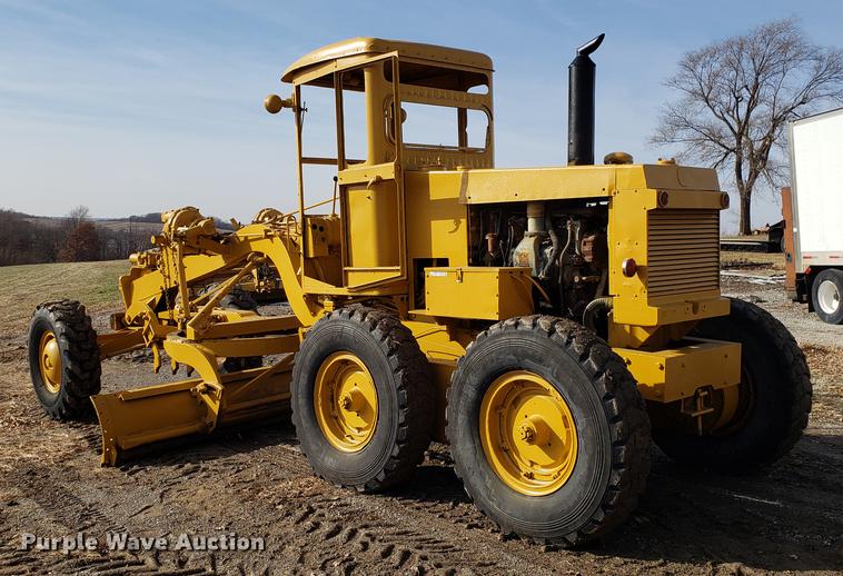 image for item AV9431 Adams 550 rigid frame motor grader