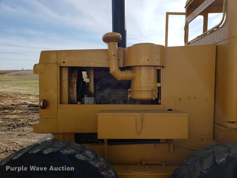 image for item AV9431 Adams 550 rigid frame motor grader