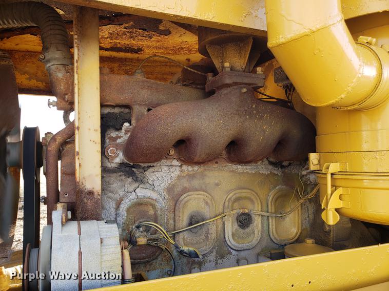 image for item AV9431 Adams 550 rigid frame motor grader