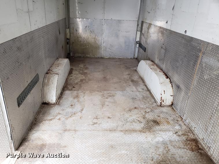 image for item AV9443 2004 Cm Trailers enclosed cargo trailer