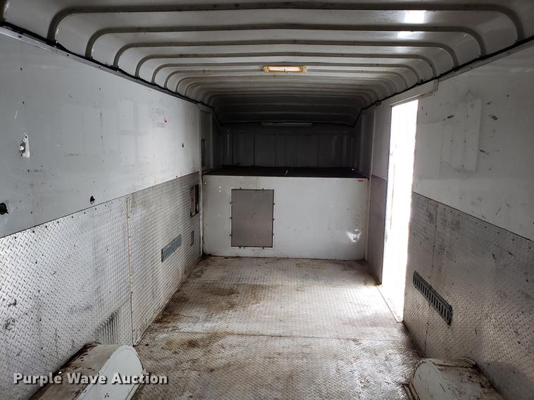 image for item AV9443 2004 Cm Trailers enclosed cargo trailer
