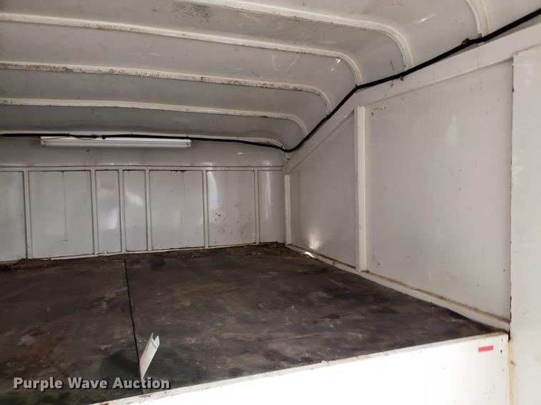 image for item AV9443 2004 Cm Trailers enclosed cargo trailer