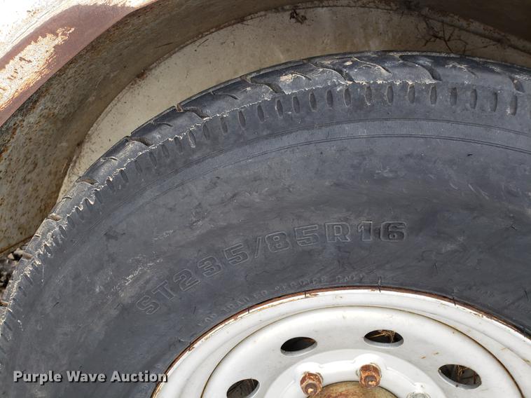 image for item AV9443 2004 Cm Trailers enclosed cargo trailer