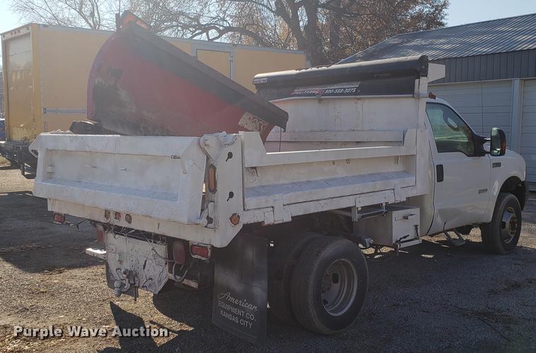 image for item AV9447 2007 Ford F350 Super Duty dump bed pickup truck