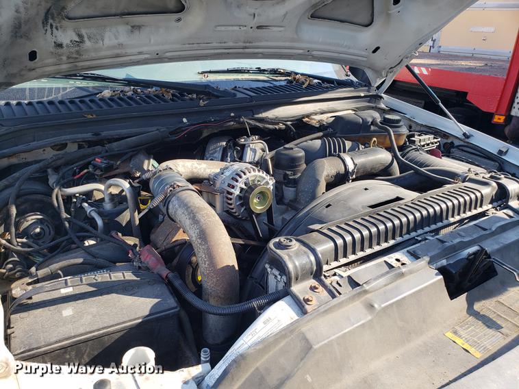 image for item AV9447 2007 Ford F350 Super Duty dump bed pickup truck