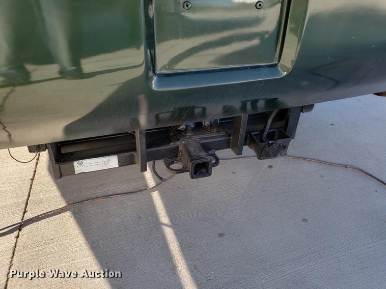 image for item AV9487 2005 Panther Roadmaster RV